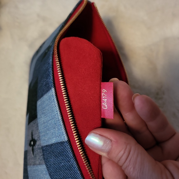 LOUIS VUITTON Denim Damier Monogram Patchwork Neverfull MM Pochette Blue Rouge - Picture 9 of 10